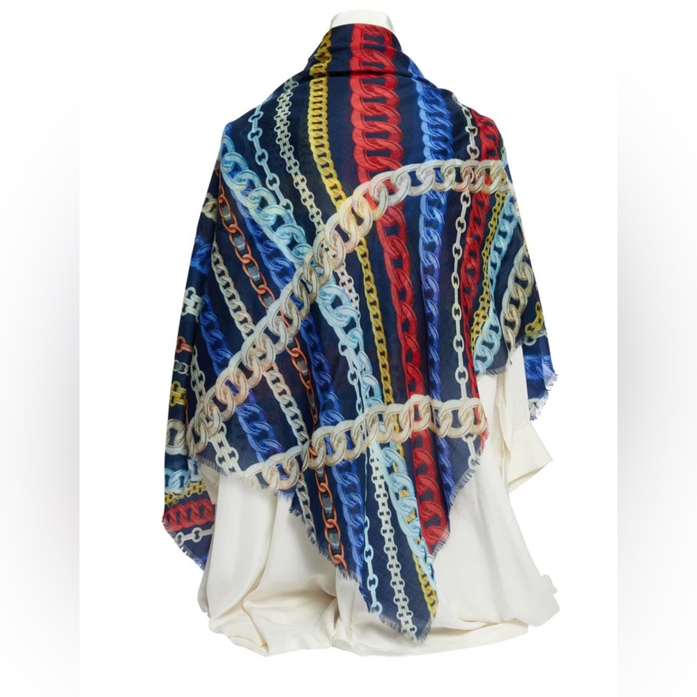 Chanel Cashmere Scarf 20C - Picture 4 of 6